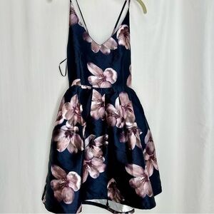 L’Atiste fit n flare floral navy midi dress sleeveless size large